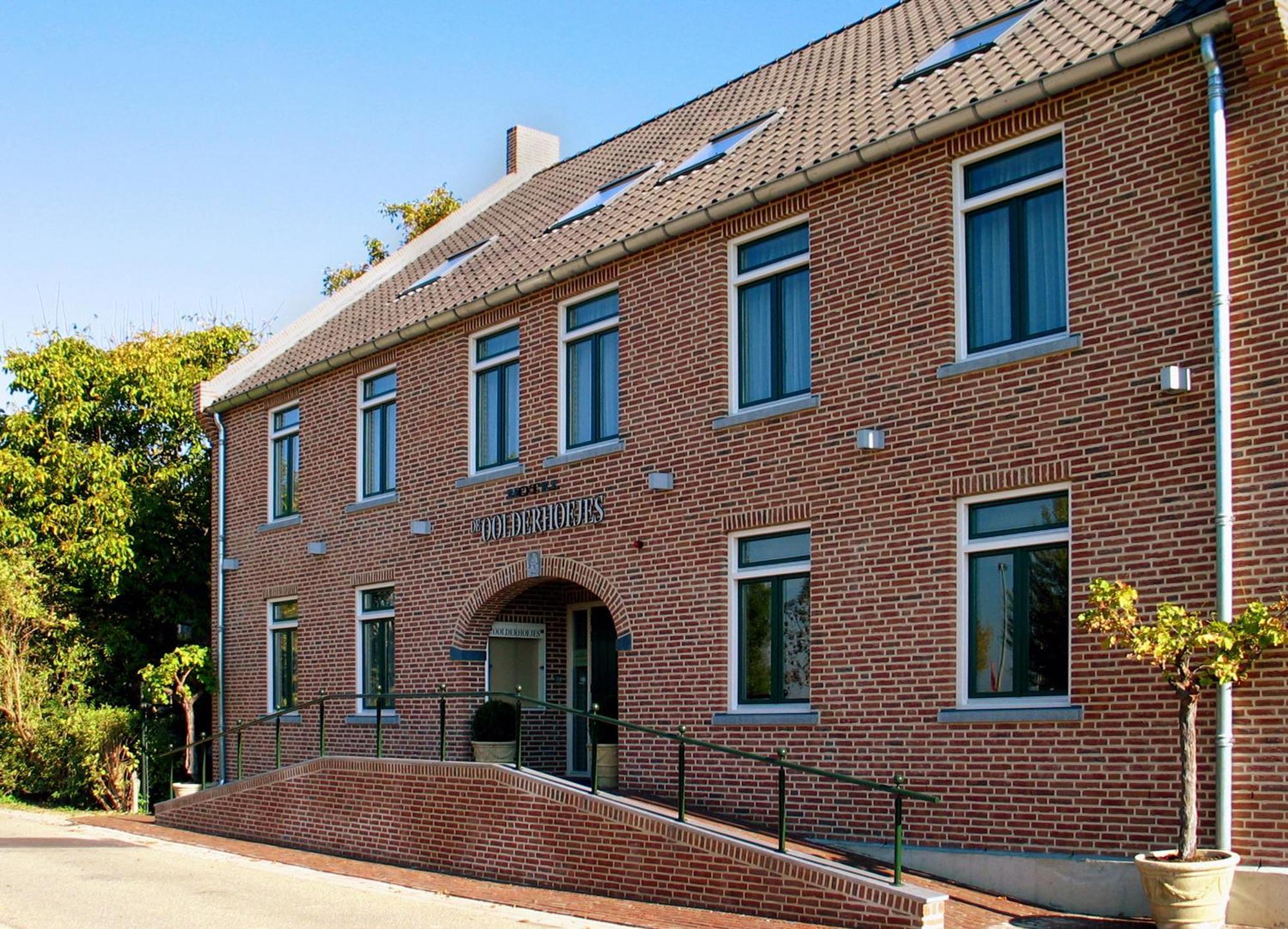 Hotel Restaurant Oolderhof Bv Roermond Exterior foto